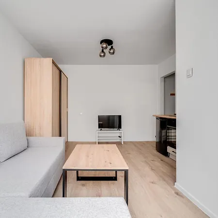 Pl Orlat Lwowskich 7 By Homeprime شقة *